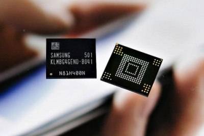 Samsung планирует оснащать смартфоны среднего класса 128 ГБ памяти, выполненной по технологии EMMC 5,0.