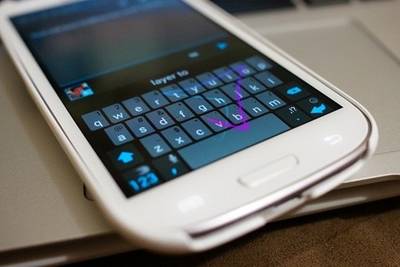 Смартфонам Samsung угрожает уязвимость в клавиатуре