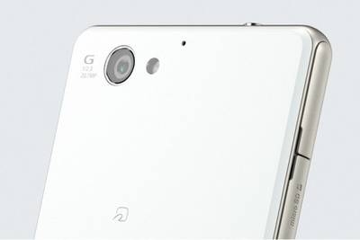 Sony представила смартфон Xperia J1 Compact с 20,7-мегапиксельной камерой