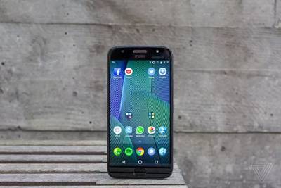 Обзор Motorola Moto G5S Plus