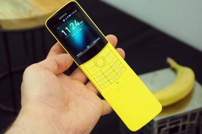 В Украине стартовали продажи «бананофона» Nokia 8110