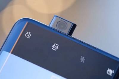 «Камера для пыткок»: OnePlus 7 Pro раздражает пользователей выдвижной камерой