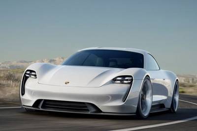Первый серийный электромобиль Porsche интригует все больше