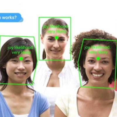 Новое API от Google позволяет роботам лучше распознавать лица и картинки