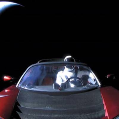 NASA официально зарегистрировало автомобиль Илона Маска как астрономический объект