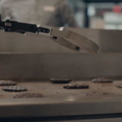 В следующем году бургеры для американцев будут делать роботы