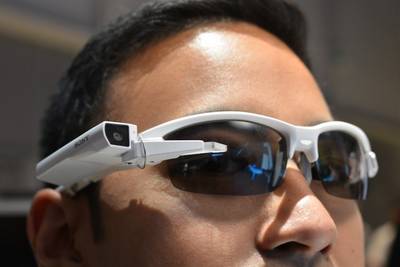 CES 2015: Sony готовит ответ на Google Glass в виде умных очков и модуля SmartEyeglass Attach