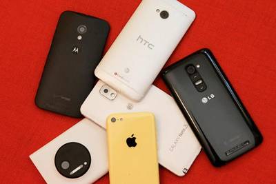 Эксперты назвали iPhone более вредными, чем смартфоны Samsung и LG