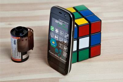 Lexand Mini LPH7 Smarty стал одним из самых маленьких Android-смартфонов