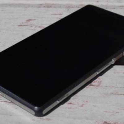 Смартфоны Sony Xperia M2 и Xperia M2 Dual получили обновление ОС до Android 4.4.4