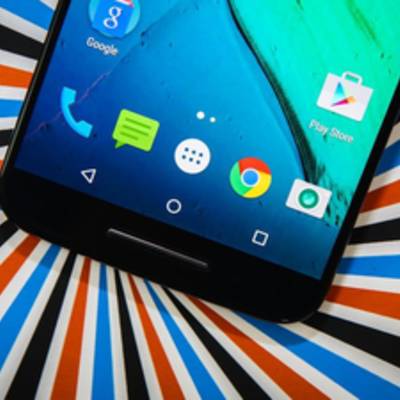 Motorola Moto X второго поколения начал обновляться до Android 6