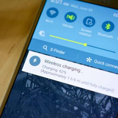 Скорость беспроводной зарядки сравнялась с проводной