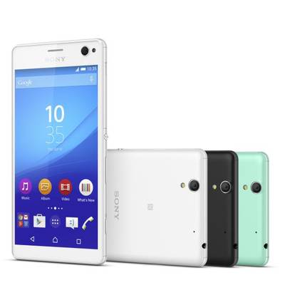 Sony представила смартфон для селфи нового поколения Xperia C4