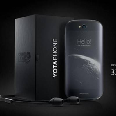 В России стартовали продажи YotaPhone 2