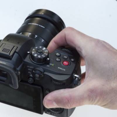 Panasonic GH5s идеально подойдет для любителей снимать видео